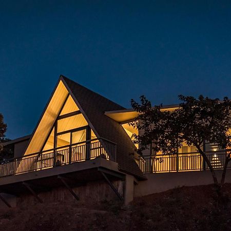 Saffronstays Harrier Crest, Lonavala - A Frame Villa With Bathtub Serving Delicious Veg Food Buitenkant foto