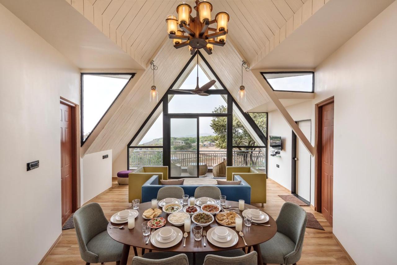Saffronstays Harrier Crest, Lonavala - A Frame Villa With Bathtub Serving Delicious Veg Food Buitenkant foto