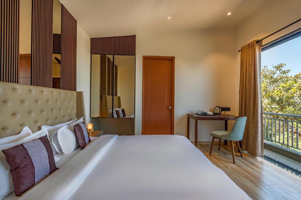 Saffronstays Harrier Crest, Lonavala - A Frame Villa With Bathtub Serving Delicious Veg Food Buitenkant foto