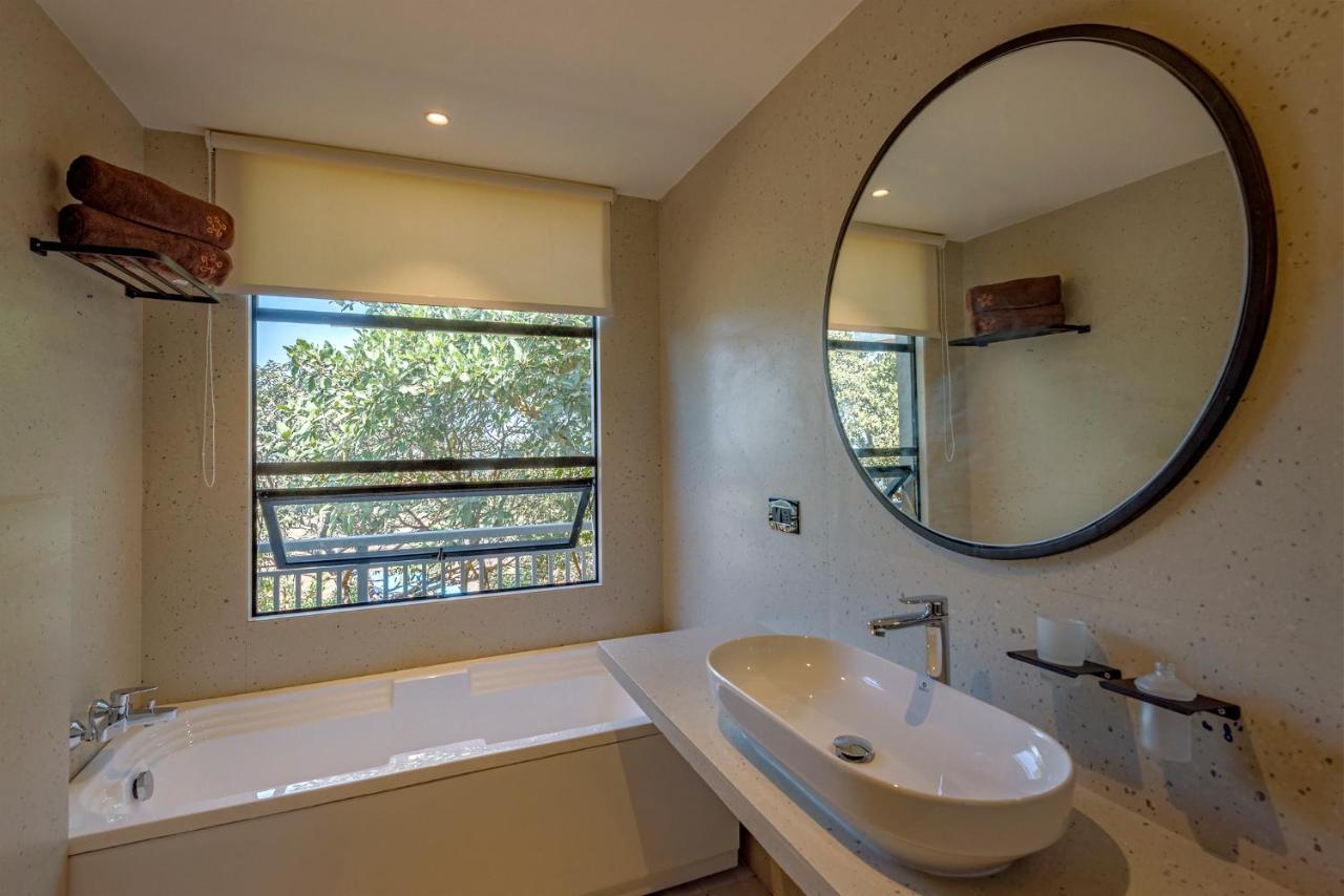 Saffronstays Harrier Crest, Lonavala - A Frame Villa With Bathtub Serving Delicious Veg Food Buitenkant foto